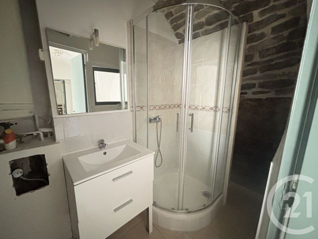 Appartement T2 à louer - 2 pièces - 36.98 m2 - NIMES - 30 - LANGUEDOC-ROUSSILLON - Century 21 Dhuoda