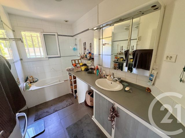 maison à vendre - 4 pièces - 93.0 m2 - NIMES - 30 - LANGUEDOC-ROUSSILLON - Century 21 Dhuoda