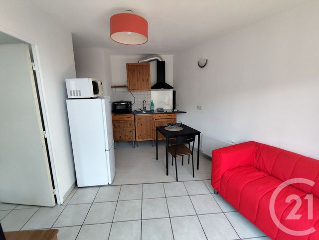 Appartement T2 à louer - 2 pièces - 32.41 m2 - NIMES - 30 - LANGUEDOC-ROUSSILLON - Century 21 Dhuoda
