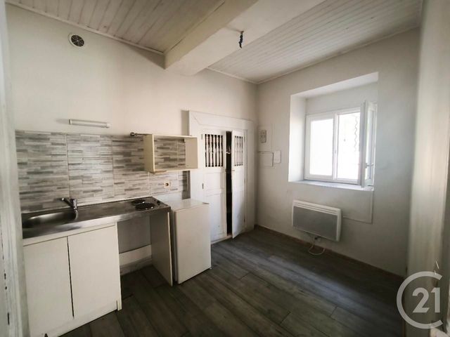 Appartement F1 à vendre - 1 pièce - 30.29 m2 - NIMES - 30 - LANGUEDOC-ROUSSILLON - Century 21 Dhuoda