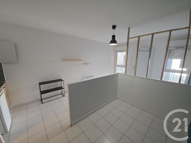Appartement Studio à vendre - 1 pièce - 24.45 m2 - NIMES - 30 - LANGUEDOC-ROUSSILLON - Century 21 Dhuoda