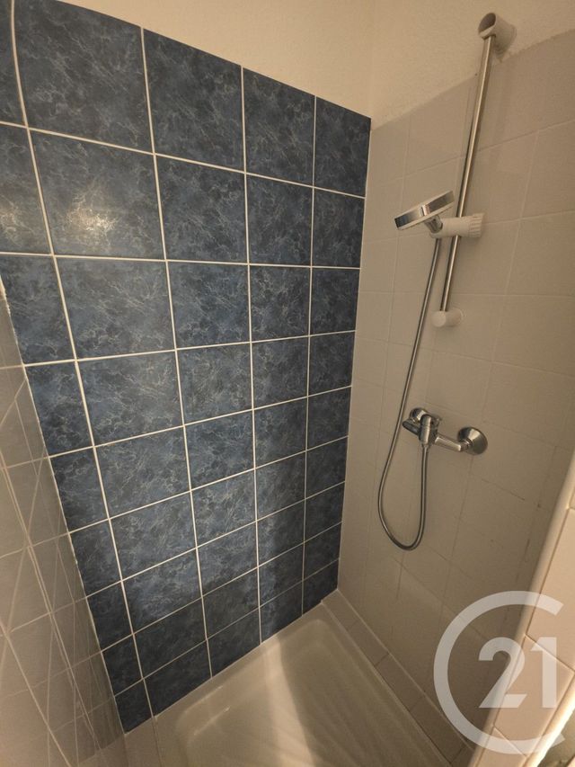 Appartement Studio à vendre - 1 pièce - 24.45 m2 - NIMES - 30 - LANGUEDOC-ROUSSILLON - Century 21 Dhuoda