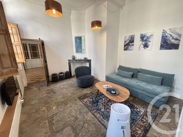 Appartement T2 à louer - 2 pièces - 75.63 m2 - NIMES - 30 - LANGUEDOC-ROUSSILLON - Century 21 Dhuoda