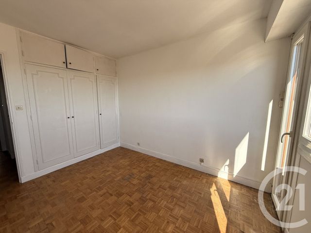 Appartement à vendre - 5 pièces - 110.92 m2 - NIMES - 30 - LANGUEDOC-ROUSSILLON - Century 21 Dhuoda
