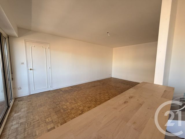 Appartement à vendre - 5 pièces - 110.92 m2 - NIMES - 30 - LANGUEDOC-ROUSSILLON - Century 21 Dhuoda