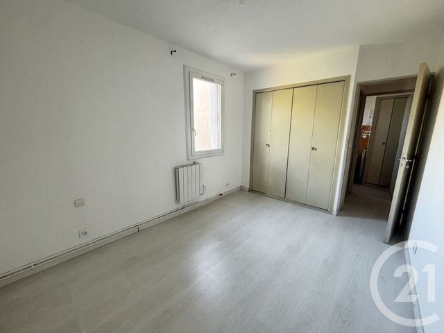 Appartement à louer - 2 pièces - 52.48 m2 - NIMES - 30 - LANGUEDOC-ROUSSILLON - Century 21 Dhuoda