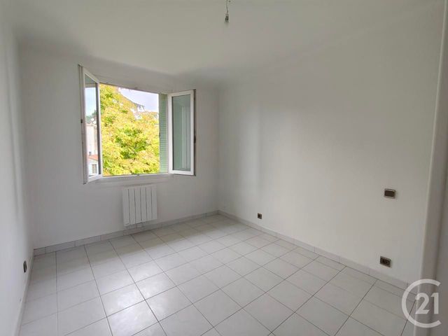 Appartement F3 à vendre - 3 pièces - 66.0 m2 - NIMES - 30 - LANGUEDOC-ROUSSILLON - Century 21 Dhuoda