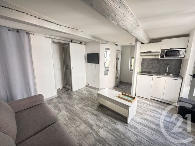 Appartement Studio à louer - 1 pièce - 17.12 m2 - NIMES - 30 - LANGUEDOC-ROUSSILLON - Century 21 Dhuoda