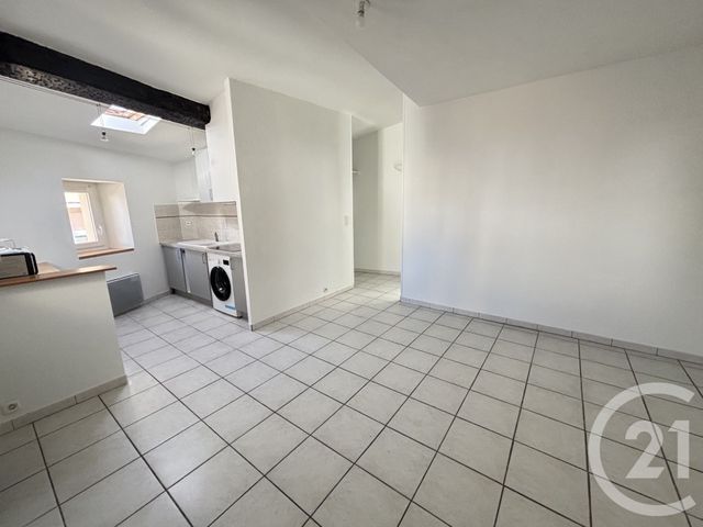 Appartement T2 à louer - 2 pièces - 35.98 m2 - NIMES - 30 - LANGUEDOC-ROUSSILLON - Century 21 Dhuoda