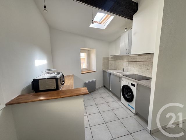 Appartement T2 à louer - 2 pièces - 35.98 m2 - NIMES - 30 - LANGUEDOC-ROUSSILLON - Century 21 Dhuoda