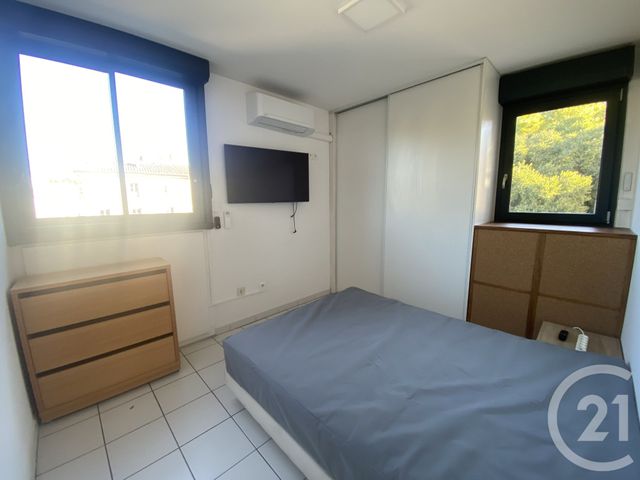 Appartement T2 à louer - 2 pièces - 53.4 m2 - NIMES - 30 - LANGUEDOC-ROUSSILLON - Century 21 Dhuoda