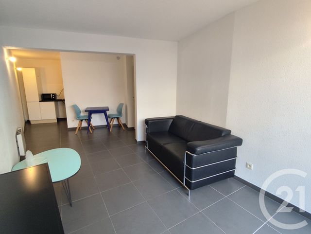 Appartement F2 à louer - 2 pièces - 43.43 m2 - NIMES - 30 - LANGUEDOC-ROUSSILLON - Century 21 Dhuoda