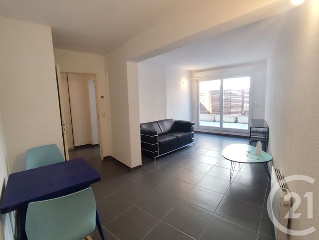 Appartement F2 à louer - 2 pièces - 43.43 m2 - NIMES - 30 - LANGUEDOC-ROUSSILLON - Century 21 Dhuoda